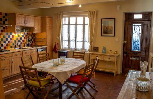 Gîte du Café Suquet Giroussens - Foto 6