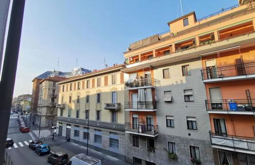 Metro stop, Prada & Design - Foto 9