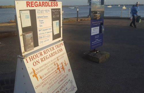 Marshlands House, Sleeps 16 - Country barn with hot tub - Foto 36