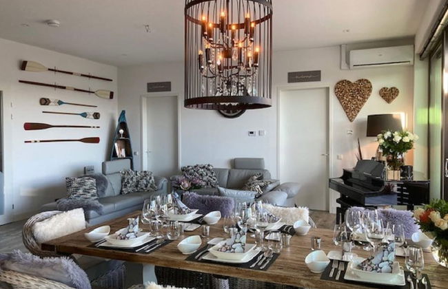 Exclusive Villa With Boat Terrace - Foto 14