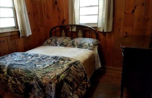 Rustic Cabin on the Shores of Pine Lake, Michigan - Foto 7