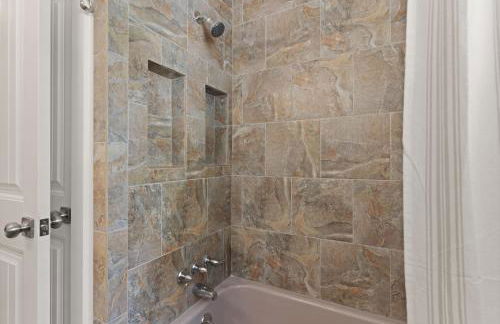 Knot On Call - 625 Dellwood Ave - Foto 7