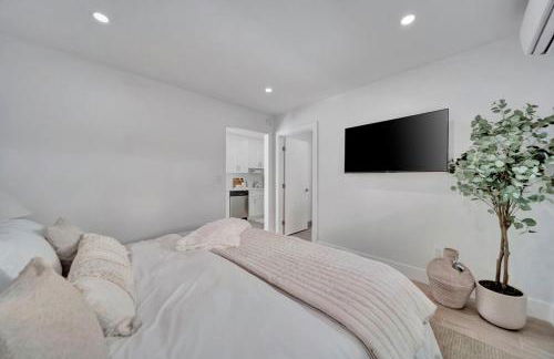 Waterfront Unit #2 20 Min Walk to Beach and Shops - Foto 13