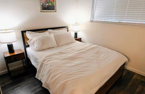 3BR Condo Near Lake & Skiing - Foto 21