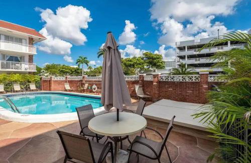 Intracoastal Oasis in a Prime Area w Pool and BBQ - Foto 2