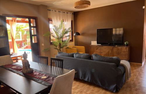 Villa Zen Adeje - Piscina privada climatizada - Foto 12