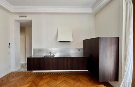 Morozzo1939 - An Authentic Milanese Home, Near Duomo - Photo 15