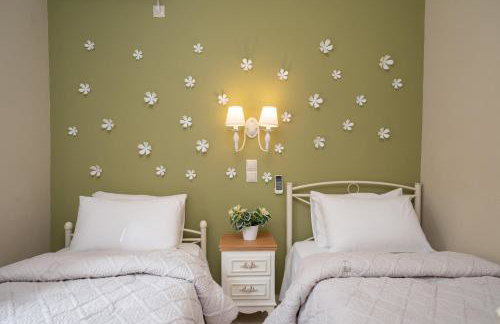 Villa Regina -Hidden Eden with Treehouse & Heated Pool - Foto 31