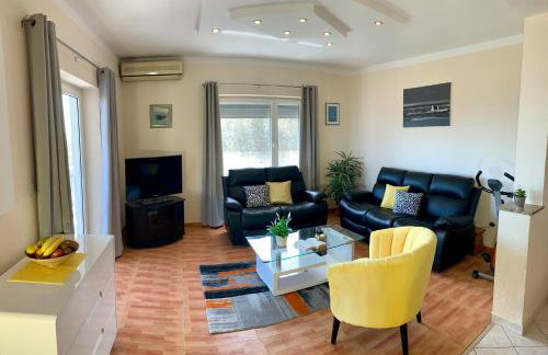 Duplex Apartment with Private Swimming Pool - Photo 28