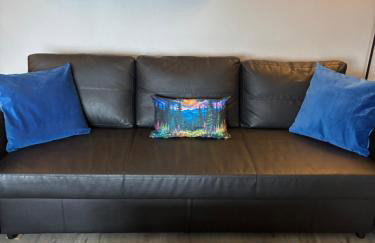 Water & Mountain Views - Family & Pet Friendly - Foto 2