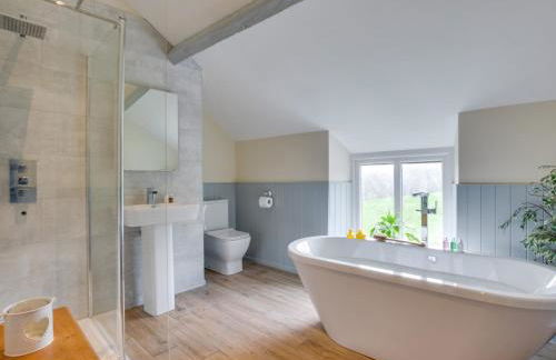 2 Bed in Llanfairtalhaiarn 88974 - Photo 7