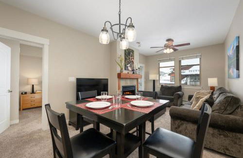 Ski-In / Ski-Out 1 Bedroom Condo base of WP Resort - Foto 3