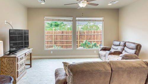 Beautiful Views of Stars and Mtns! Littlefield Home - Foto 2