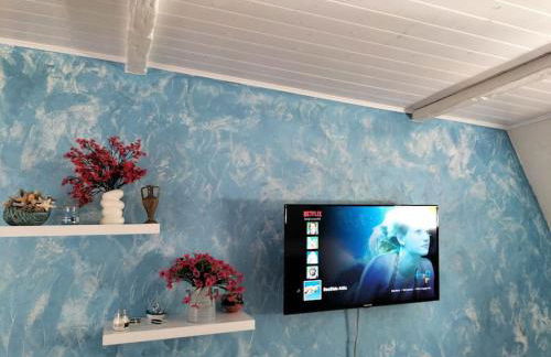 Sea Side Attic - Photo 4