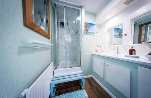 2 Independant Boutique Apartments one sleeps 2 the other sleeps 4, Meadowhall, Sheffield Arena, Free Parking - Foto 20