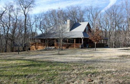 Idyllic Cabin Rental on a Charming Farm near White House, Tennessee - Photo 1