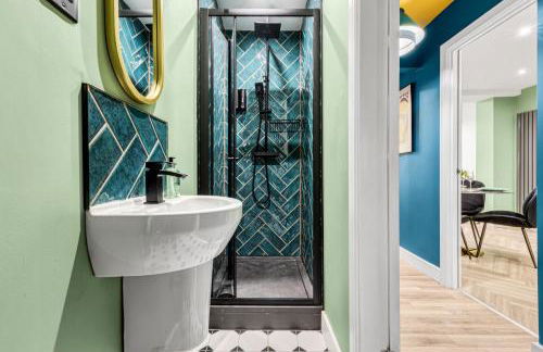 Amazonian Luxury Family Home MCR City Centre Etihad Free Parking - Foto 34