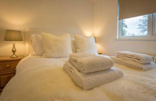 Pine Cabin Overlooking Bedgebury Forest - Foto 45