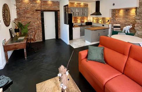 La bâtisse de Manel - Foto 1