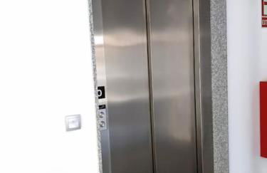 Historical center flat with pool, tennis & parking - Photo 18