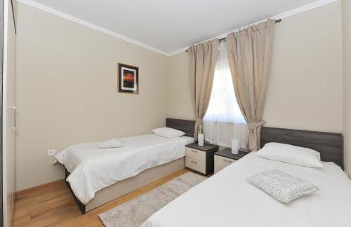 Apartmani Perić 1 Meka Draga - Foto 29