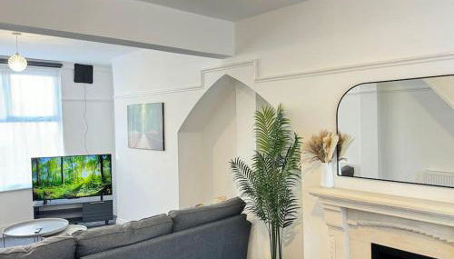 TV in Every Room Free Parking - Foto 5