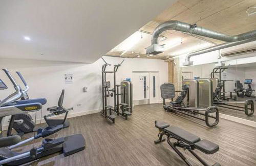 Lakeside Retreat - Spacious 1BR - Peaceful Base Near Wembley - Foto 28