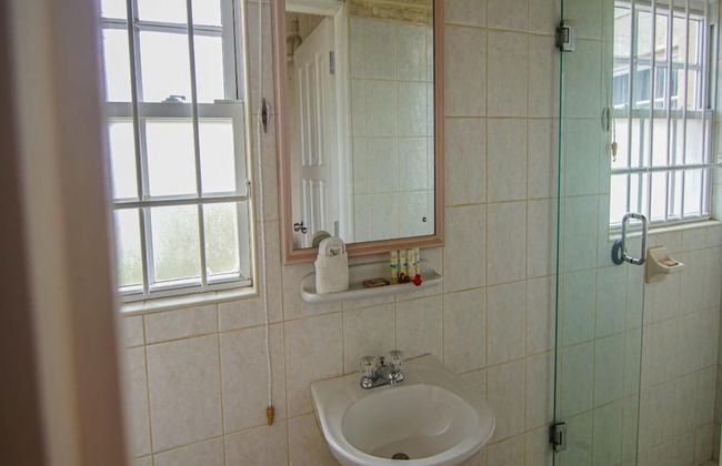 Sea Cruise Barbados - 5 B R Villa w Staff - Foto 8