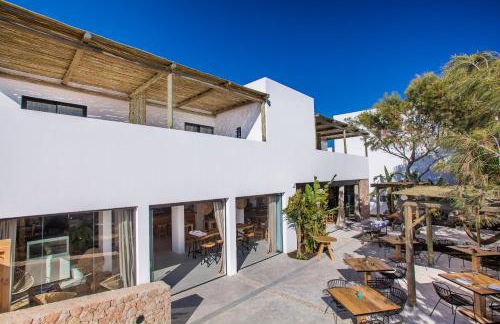 Sa Cala Suites - Photo 22