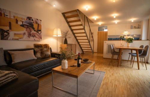 An der Kirchtreppe - Foto 19