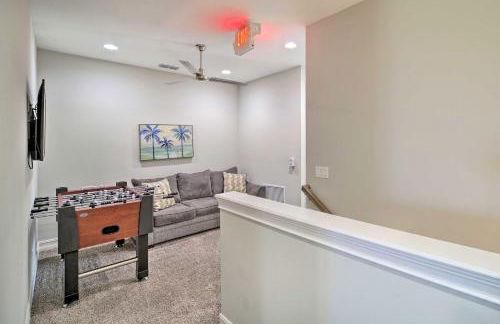 Upscale Florida Townhome - half Mi to Beach! - Foto 11