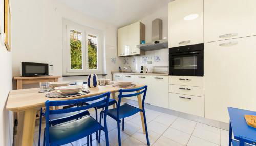 3 Windows on Golfo Paradiso - Pieve Ligure - Photo 2, stove