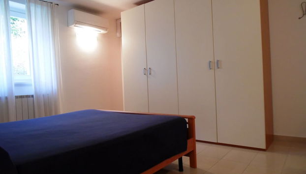 Fabulous Villa in Barasso near Lake - Photo 5