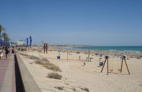 Gran Casa con Piscina Privada by Chiclana Dreams - Foto 42