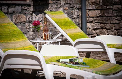 Charming House Nino with a fenced yard - Foto 53