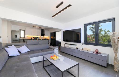 Villa Rene - Photo 24