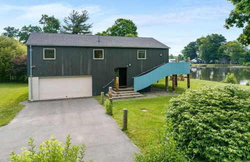 Modern Lakefront Retreat w King Bed - Foto 20