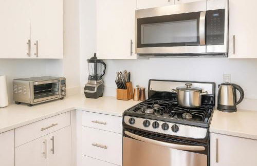 Modern Studio with Private Bathroom and Kitchen - Foto 8