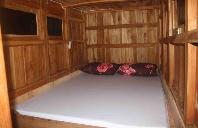 Boat Charter KM.Caroline - Foto 2