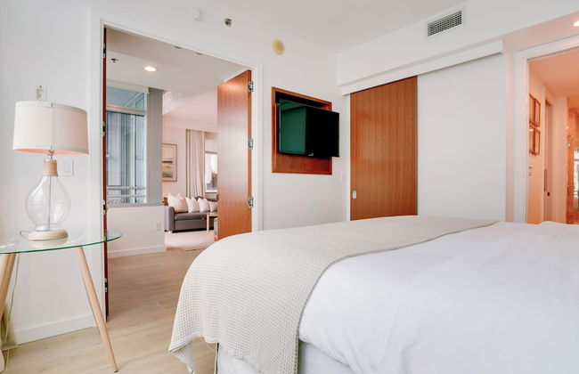 Oceanfront Luxury Condos - Photo 5