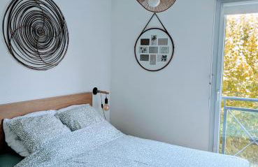 F2 garage box WiFi terasse clim Gare Fac Eco Richter - Photo 7