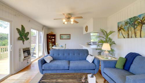 Waterfront Crystal Coast Vacation Rental with Deck! - Foto 2