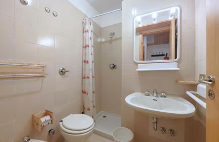 Hostdomus - Lumiere Apartment R15 - Photo 7