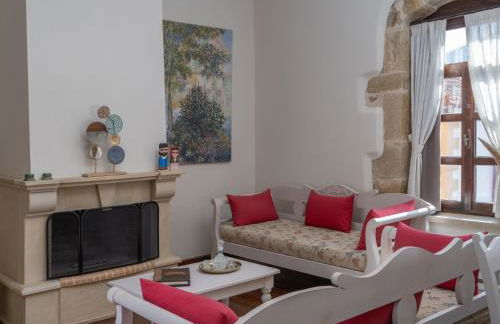 Arhontiko Arhanes Suites - Photo 46