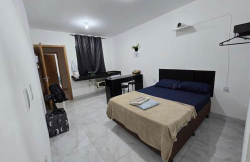 Flat completo 15 com ar condicionado e colchão confortável - Foto 2