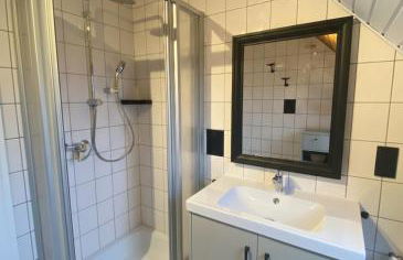 Nessmersiel, Ferienwohnung mit Balkon in Deichnähe, Wallbox, renoviert - Foto 7