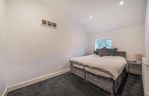 Parkgate Cottage Countryside Stay at Chelsfield Retreat - Photo 17