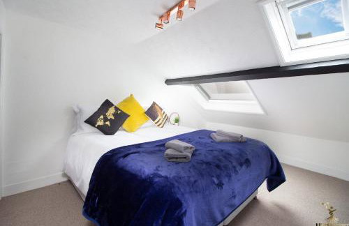 Spacious 3 to 4 Bed 3 Floor House Close to City Center Shops Restaurants and Parking Nearby - Foto 13