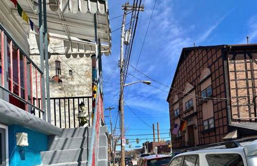 Unique Artsy 2 Bdrm Apt 1.5 mi from Downtown - Foto 5