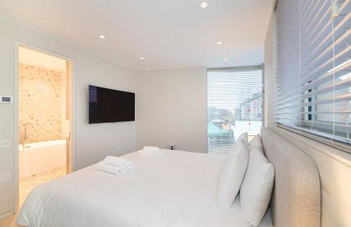 Modern Smart Home with Garden close to Richmond - Pass the Keys - Foto 19